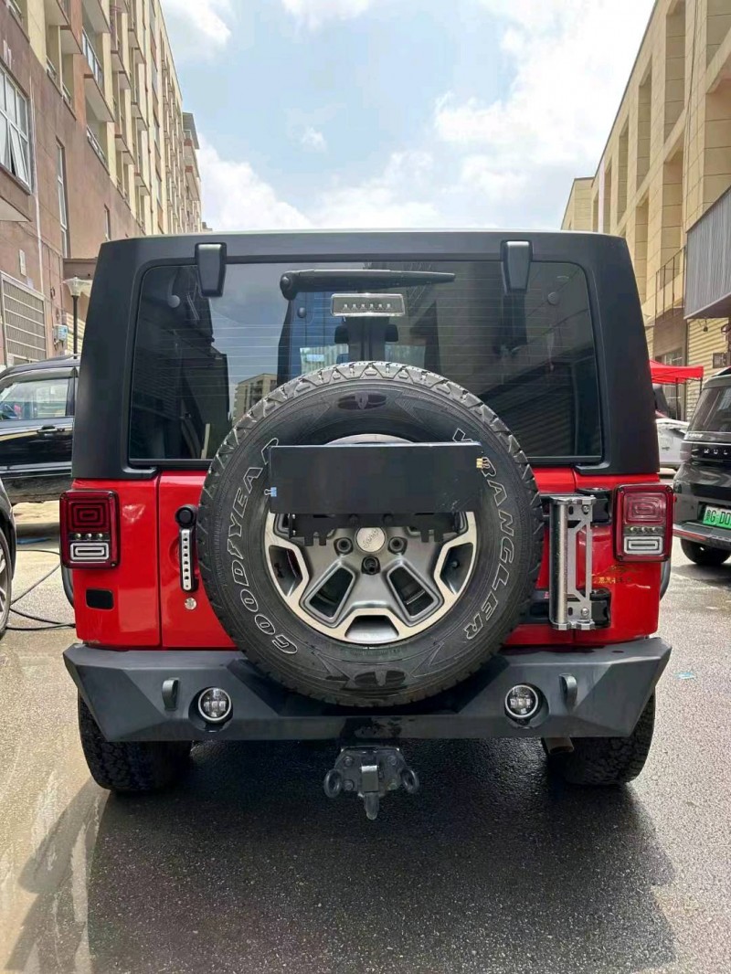 重庆18年Jeep牧马人8