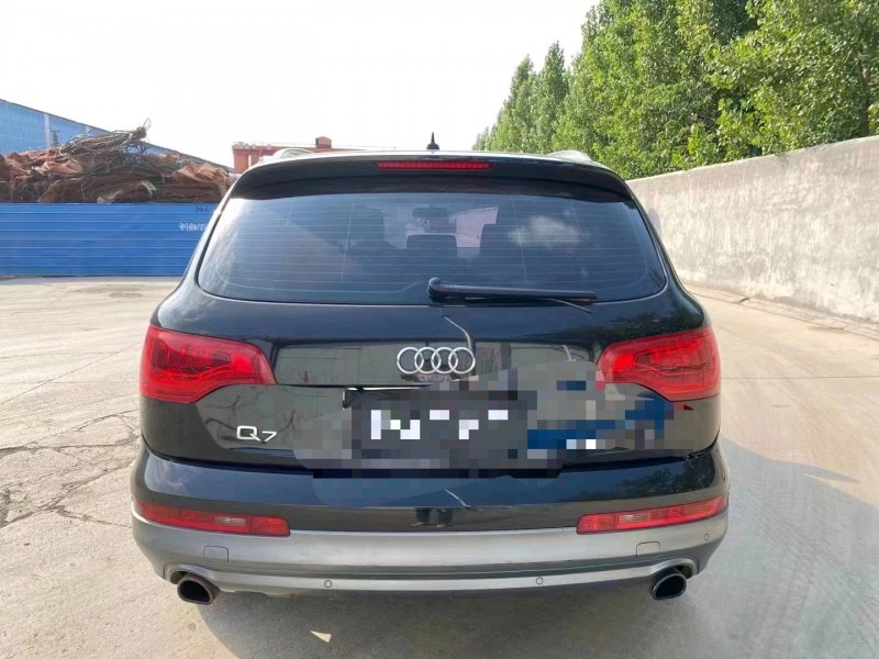 鄭州14年奧迪Q79