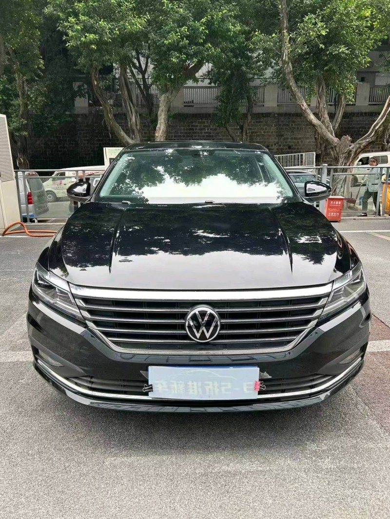 重庆22年大众朗逸1