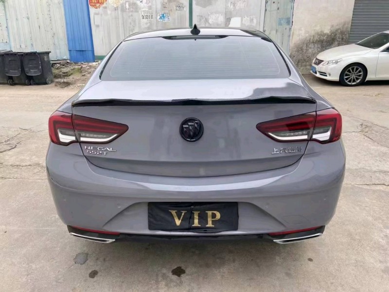 广州21年别克君威8