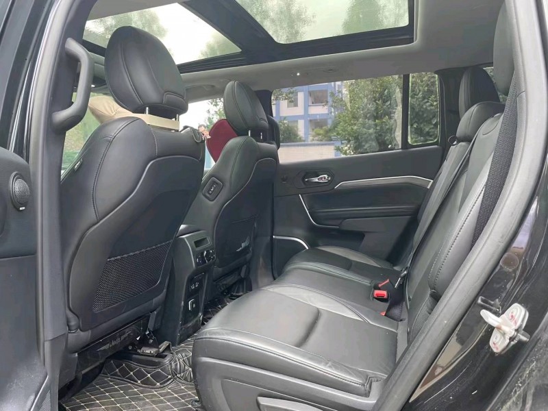 广州19年Jeep指挥官5