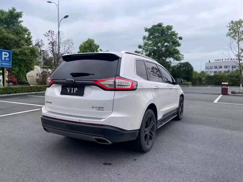 重庆18年福特锐界5