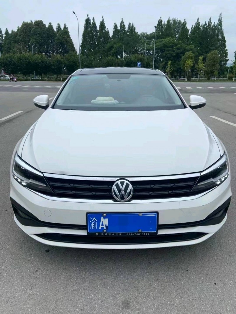 成都20年大众凌渡1