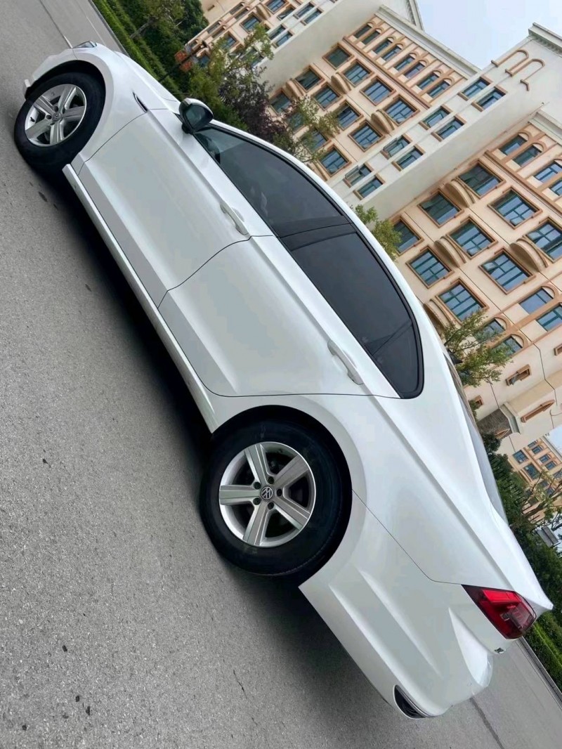 成都20年大众凌渡9