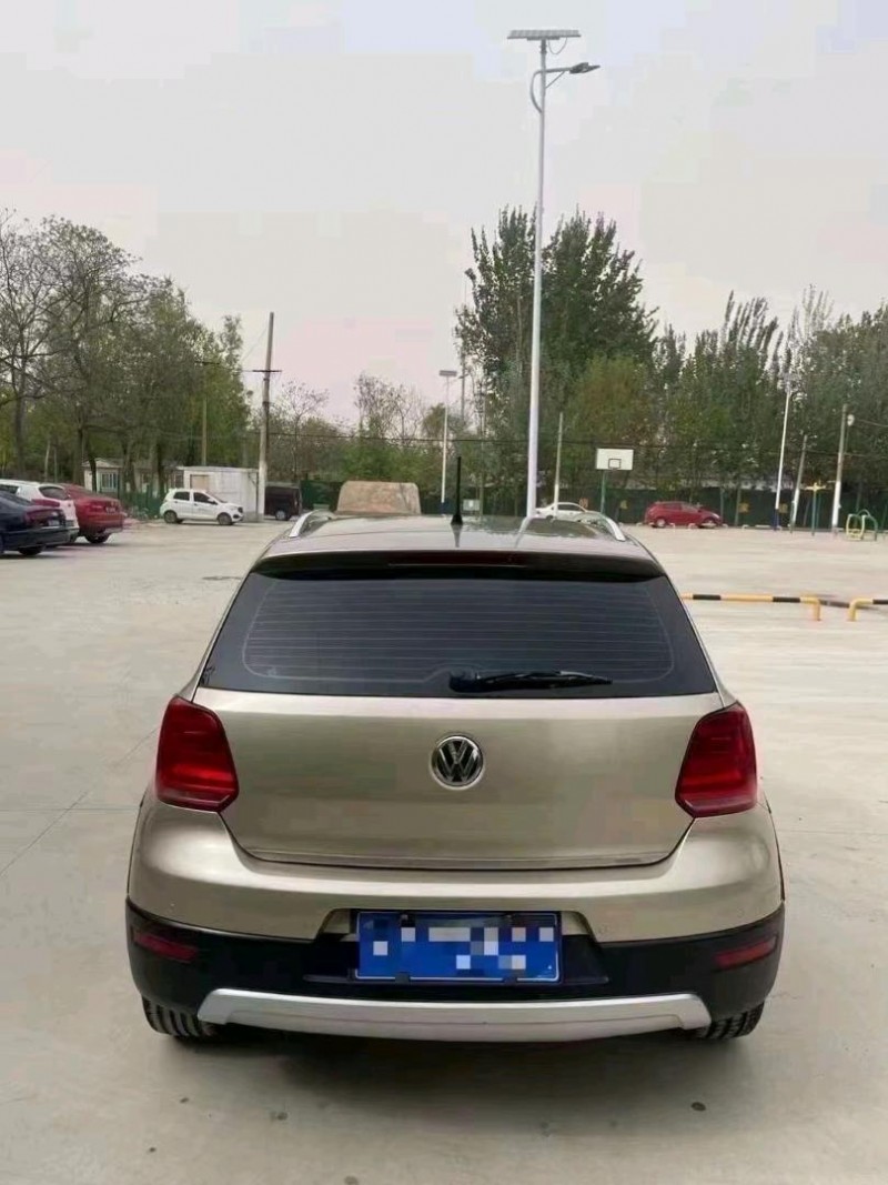 济南15年大众polo9