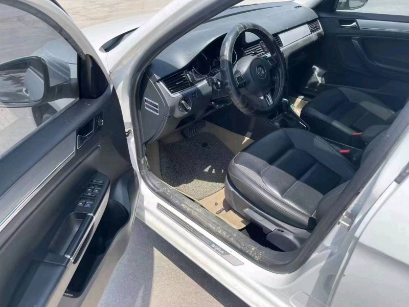 济南16年大众宝来7