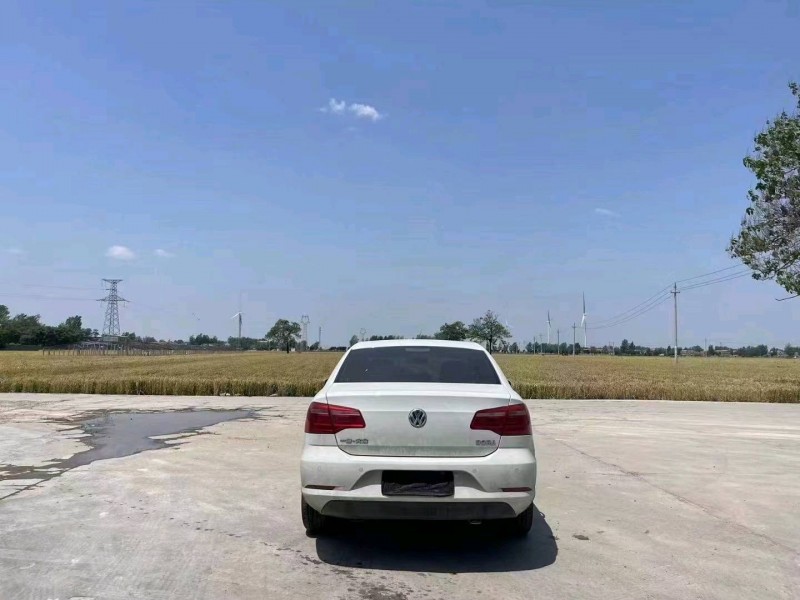 济南16年大众宝来9