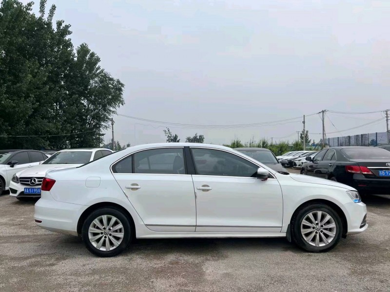 济南16年大众速腾2