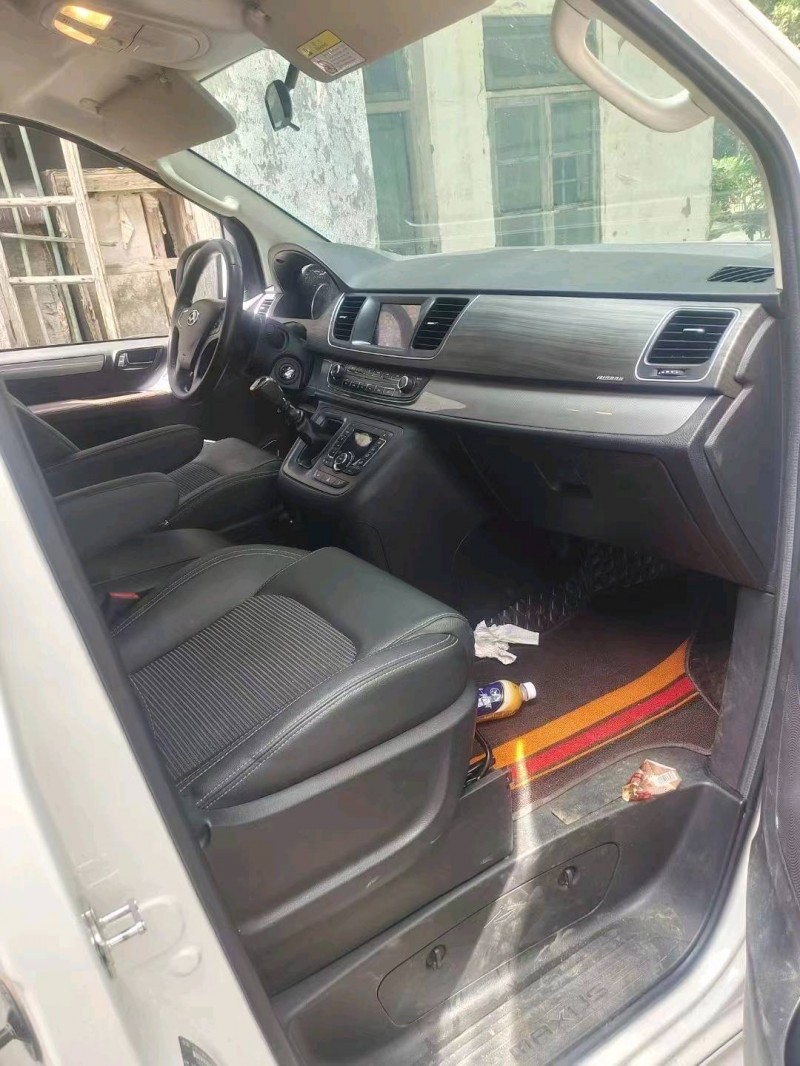 济宁20年大通G106