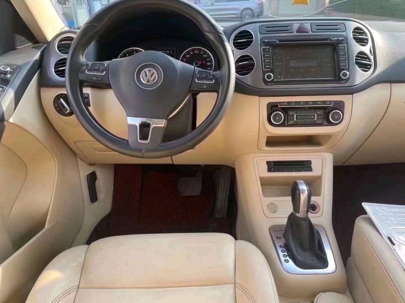 济南12年大众途观4