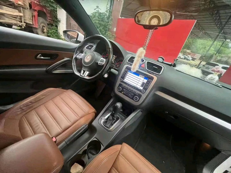 成都12年大众尚酷4