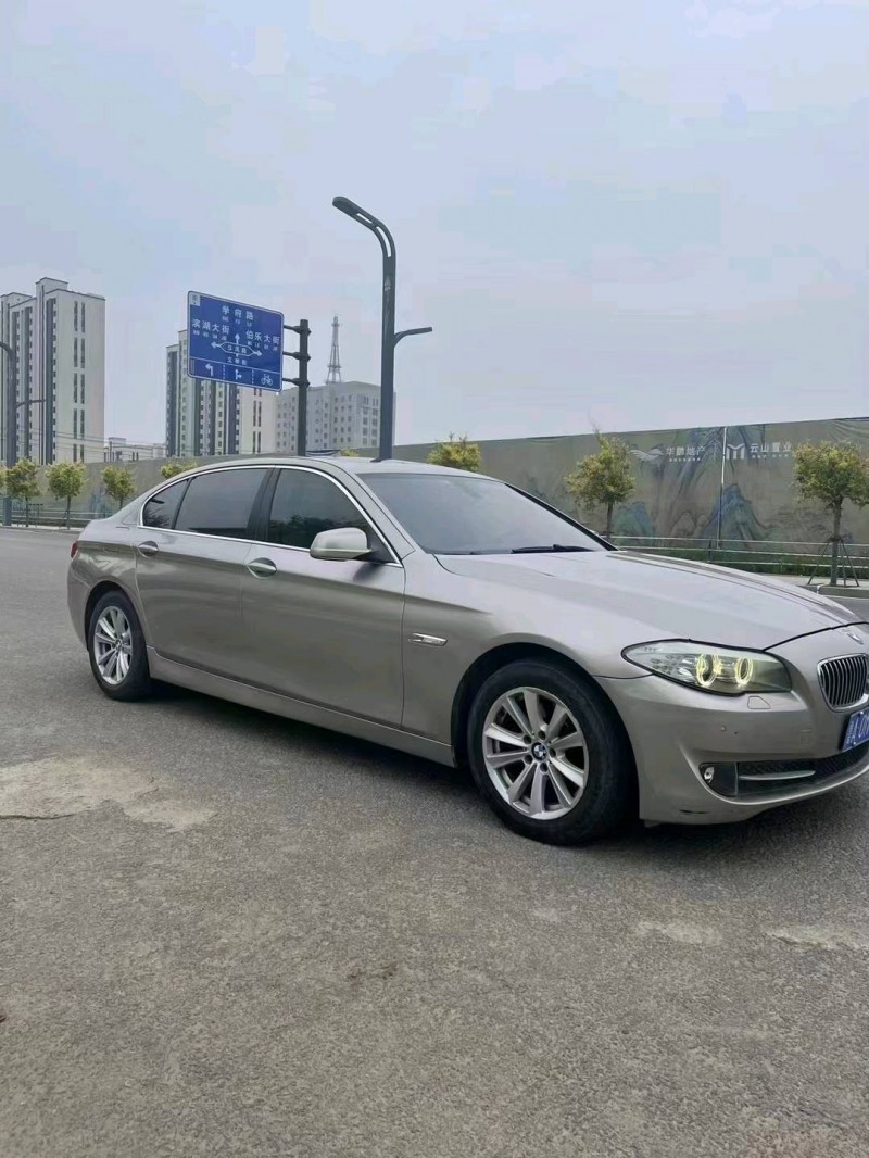 东营12年宝马5系7