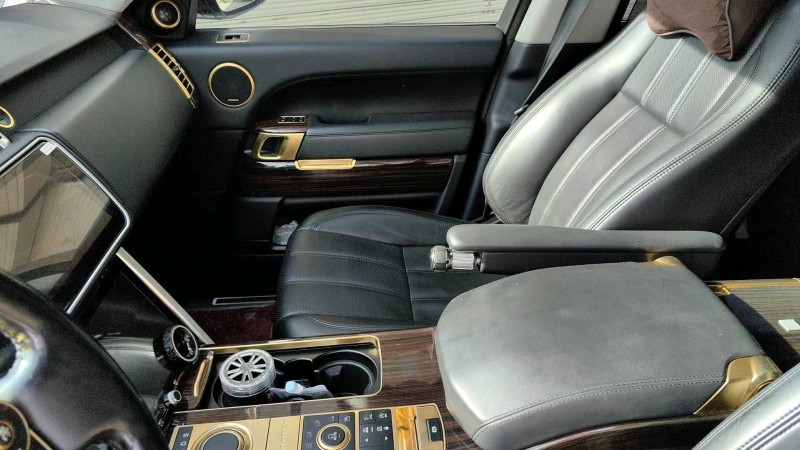 广州14年路虎揽胜行政4