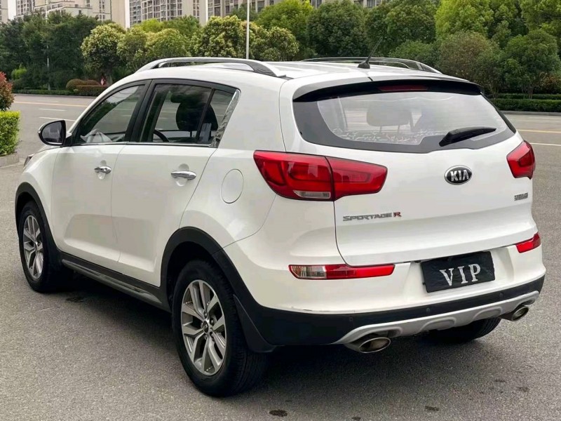 淮南17年起亚智跑4