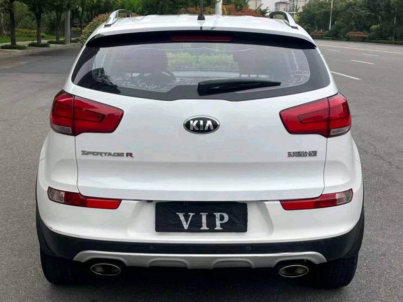 淮南17年起亚智跑6