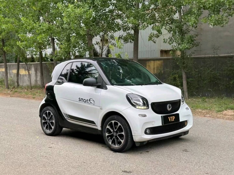 枣庄17年奔驰smart3