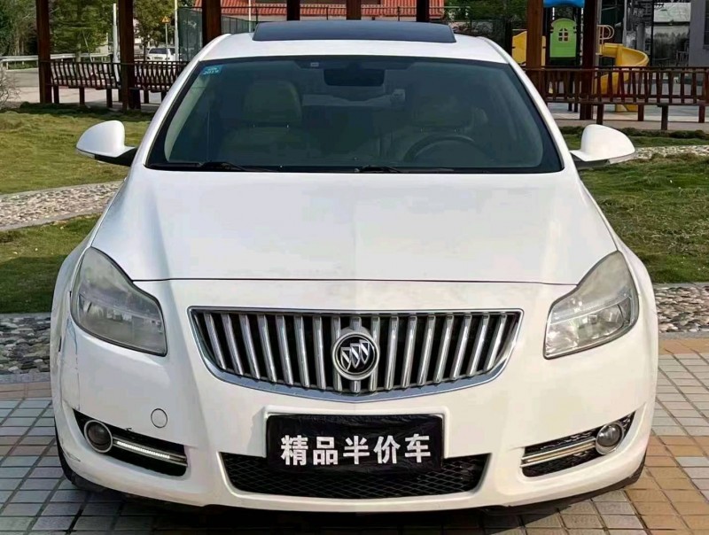 珠海12年别克君威1