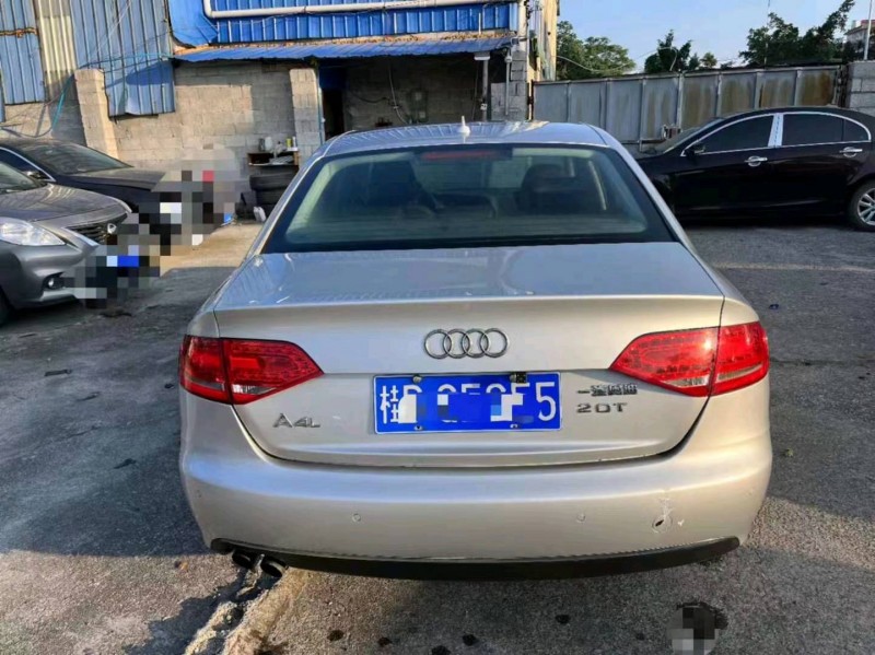 梧州12年奥迪A4L5