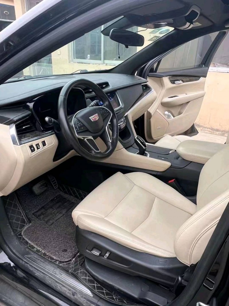 东营16年凯迪拉克XT57