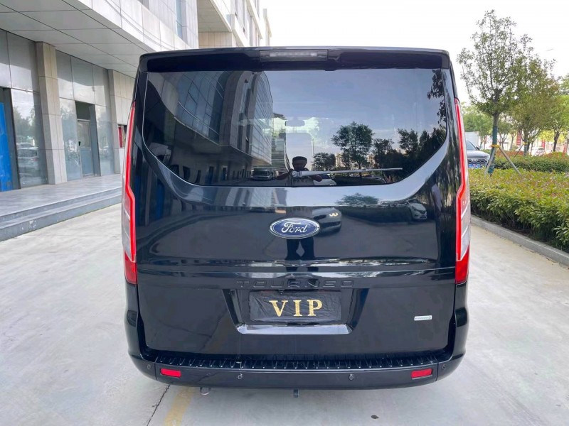 东营17年福特途睿欧2