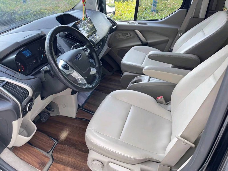 东营17年福特途睿欧4