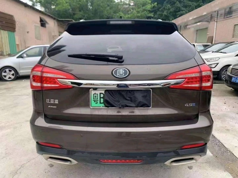 珠海18年比亚迪唐2