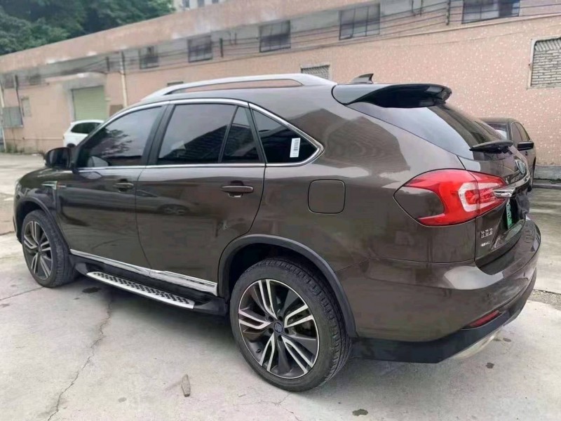 珠海18年比亚迪唐6