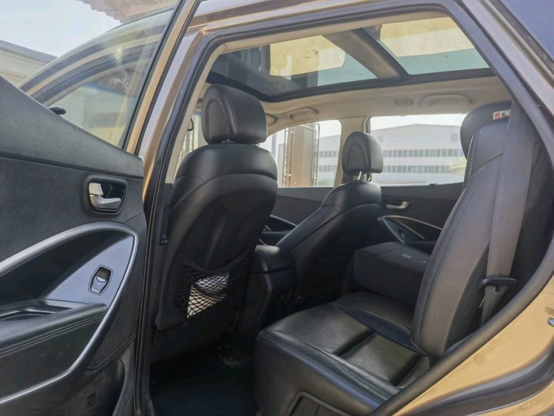 保定14年现代新胜达6