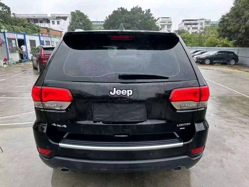 梧州19年Jeep大切诺基8