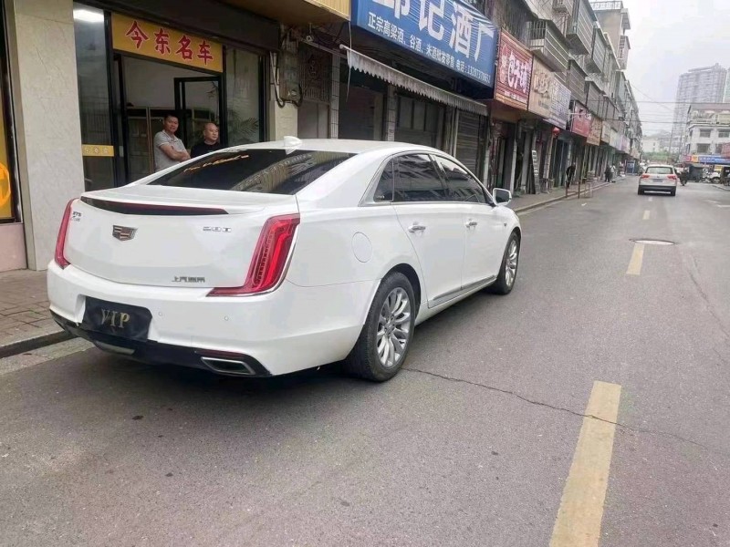 衡阳17年凯迪拉克XTS5