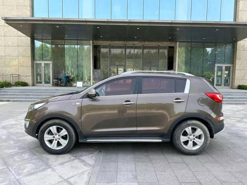 廊坊13年起亚智跑3