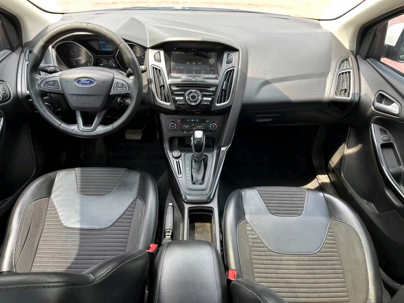 邯郸17年福特福克斯8