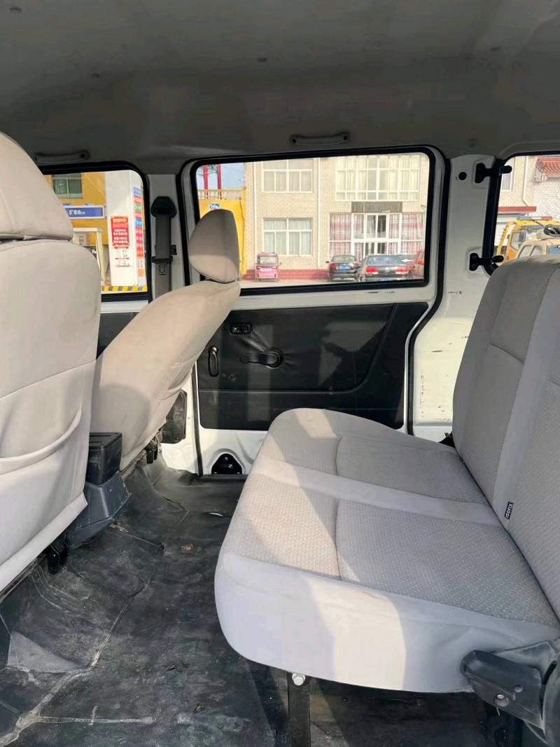 保定21年华晨金杯海狮X30L5