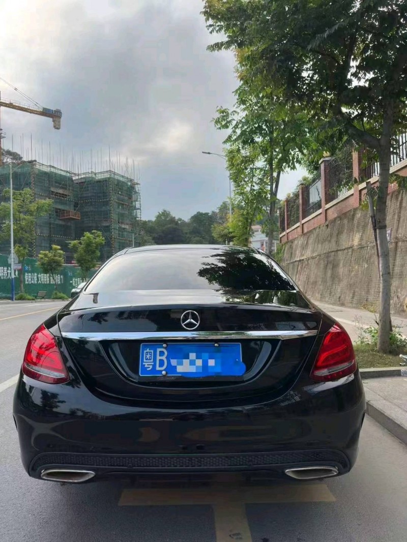 汕头17年奔驰C4