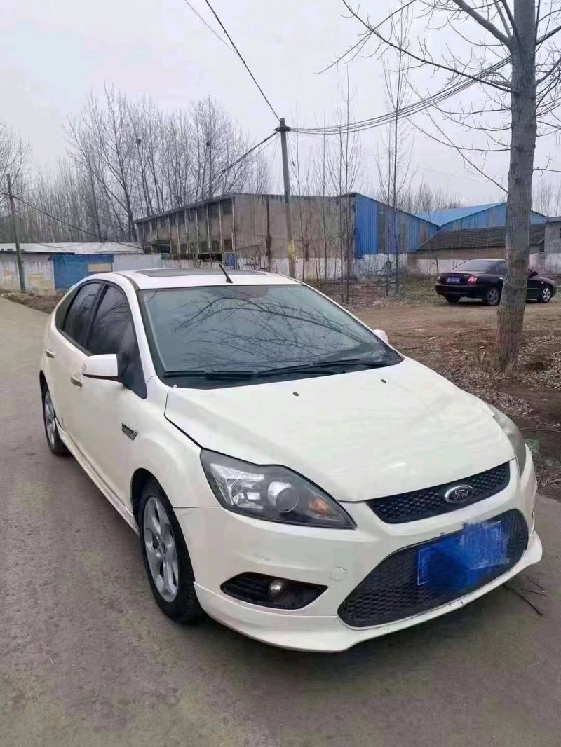 临沂15年福特福克斯3