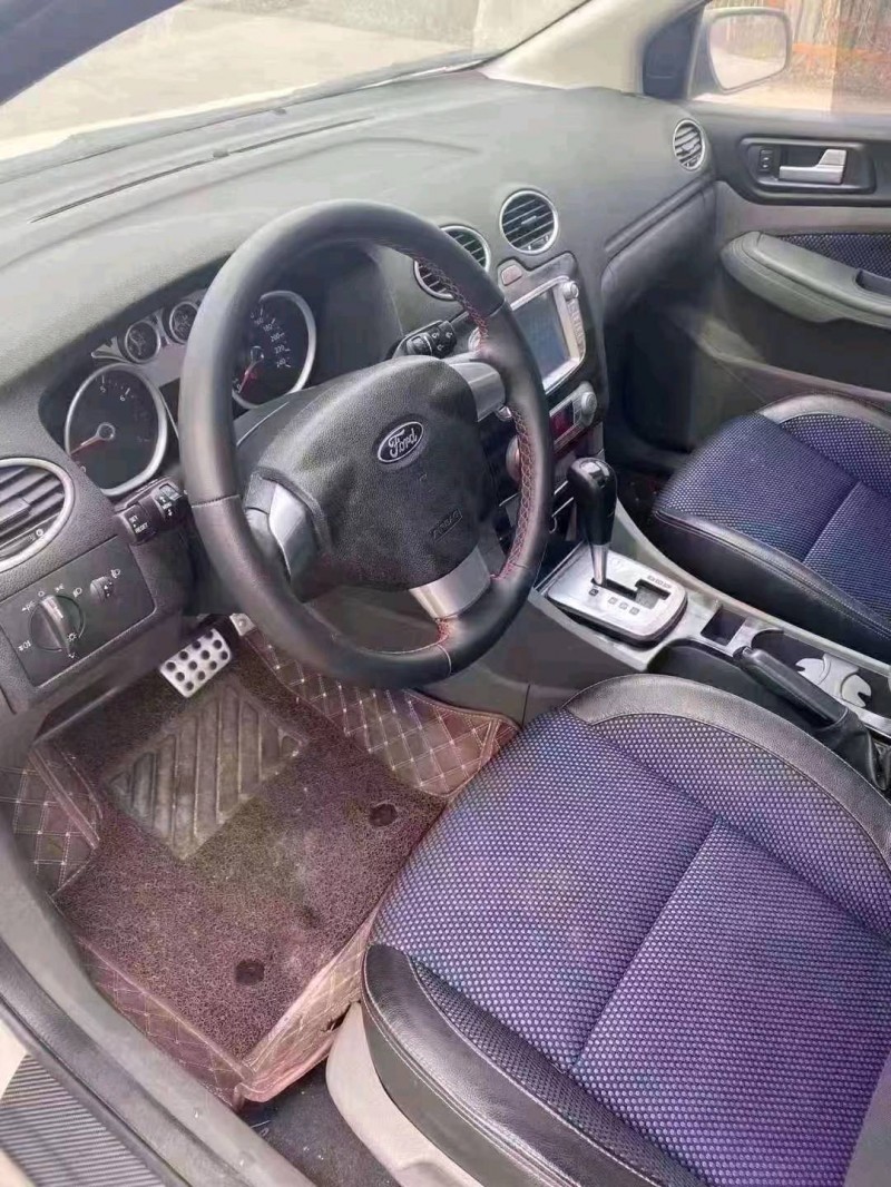 临沂15年福特福克斯6