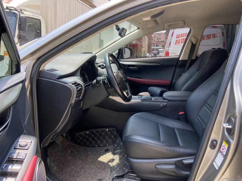 广州19年雷克萨斯NX5