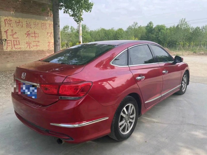 保定16年本田思铂睿7