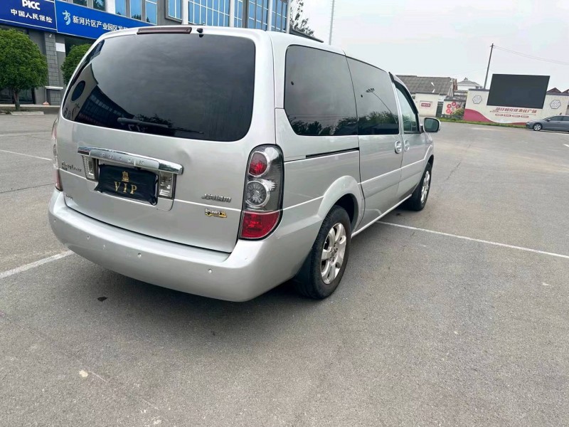 徐州10年别克GL88