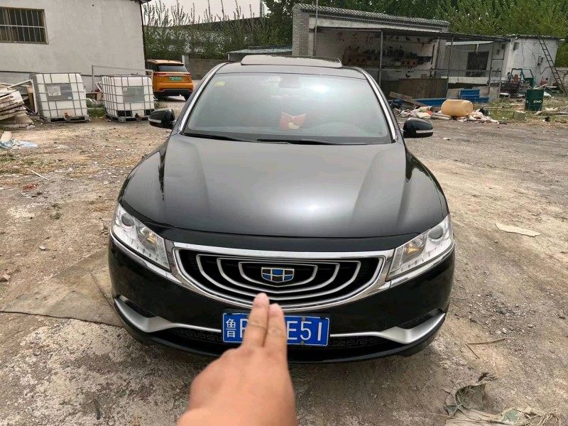 济南17年吉利帝豪1