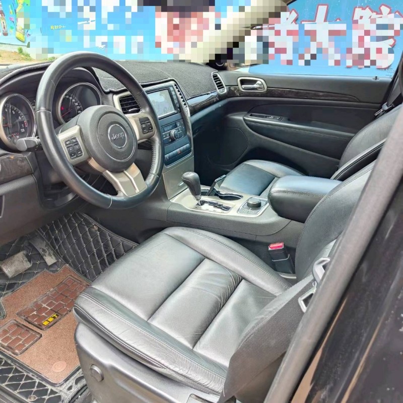聊城13年Jeep大切诺基4