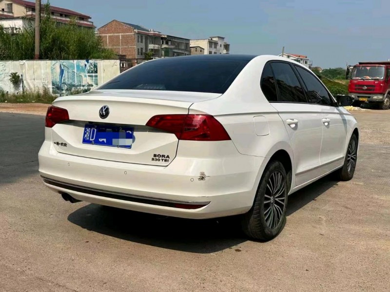 邵阳16年大众宝来5