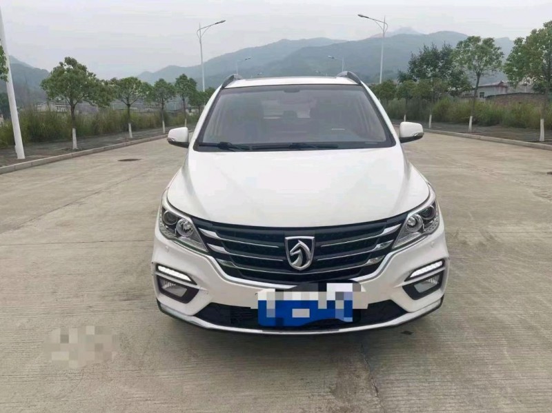 邯鄲18年寶駿5601