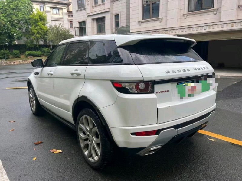 广州15年路虎极光8