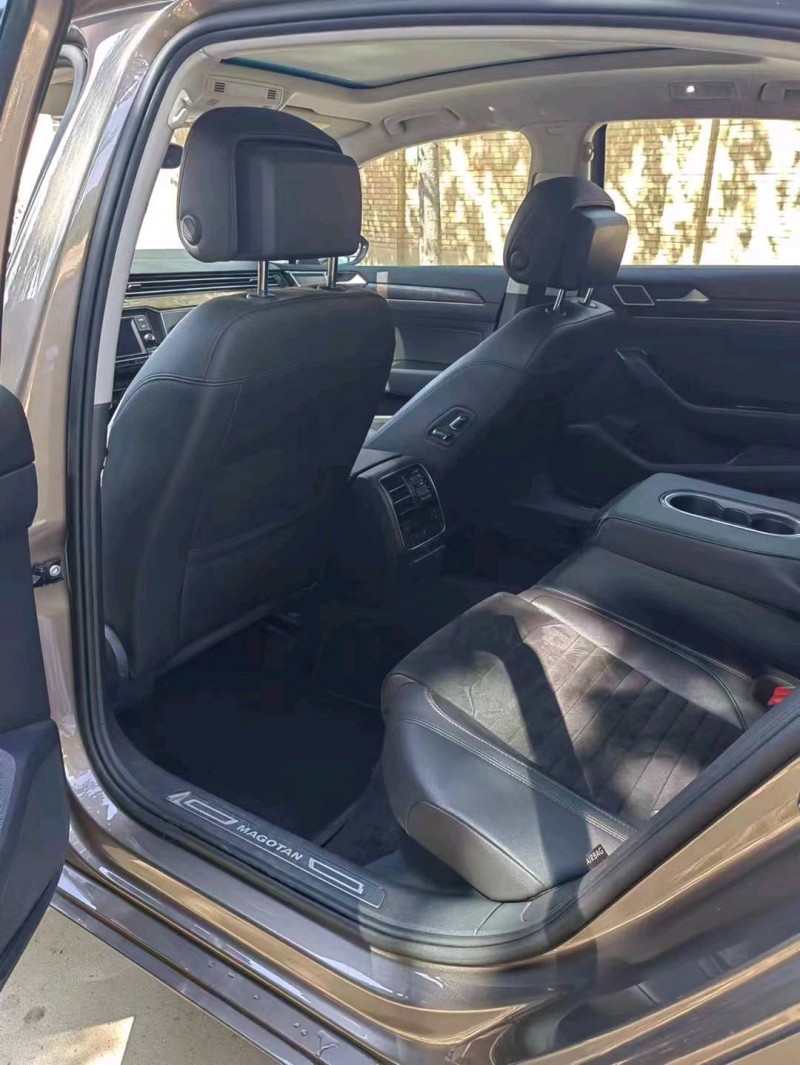 保定18年大众迈腾5