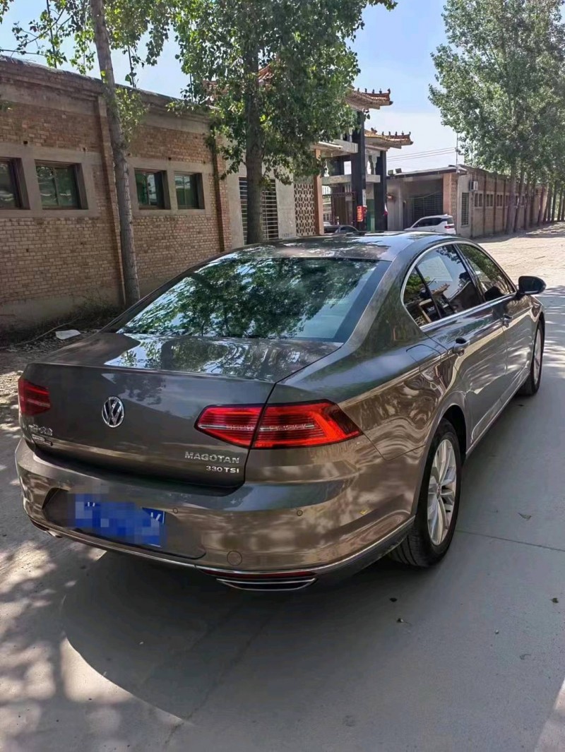 保定18年大众迈腾7