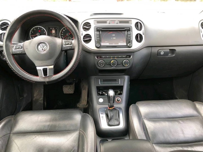 保定16年大众途观5