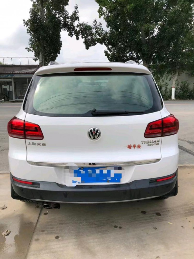 保定16年大众途观7