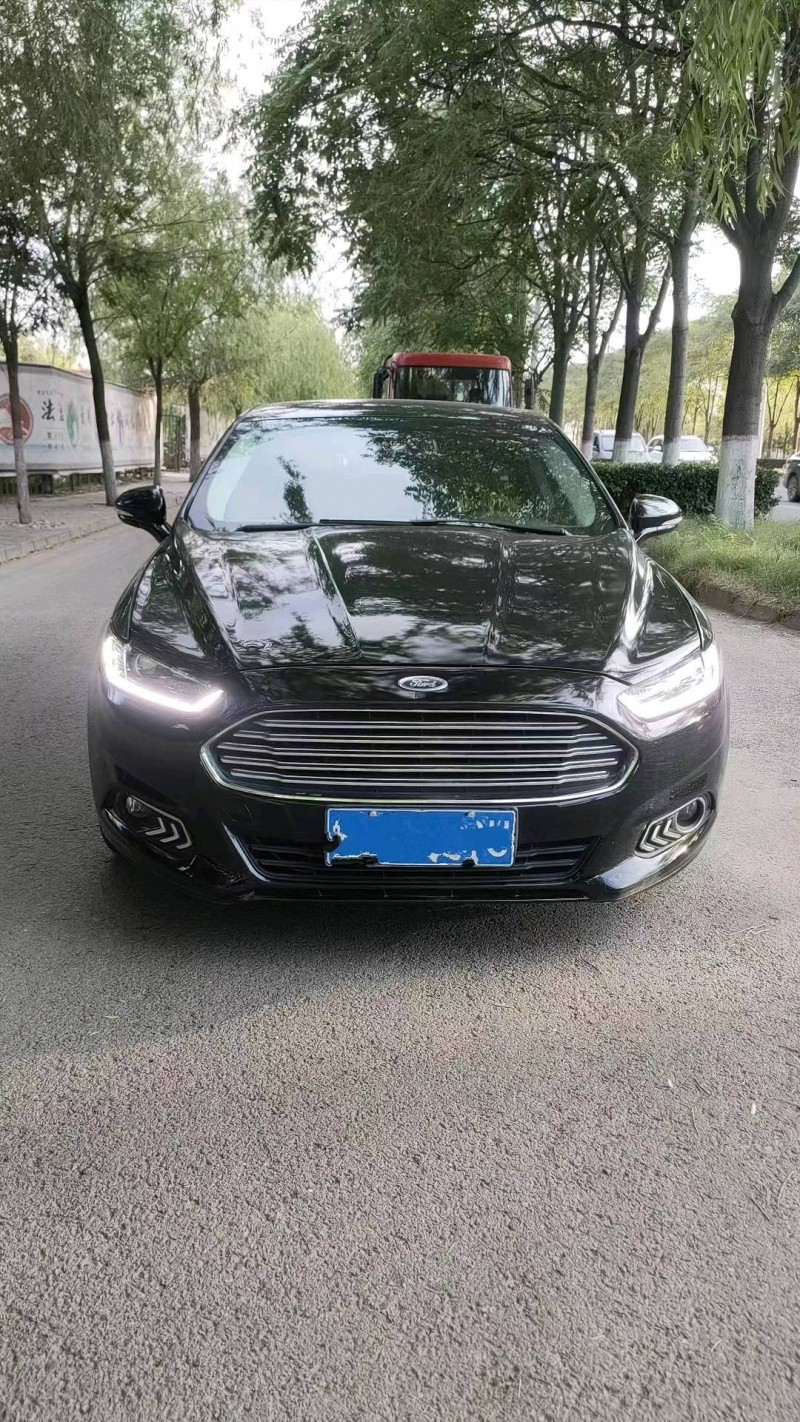 邢台15年福特蒙迪欧1