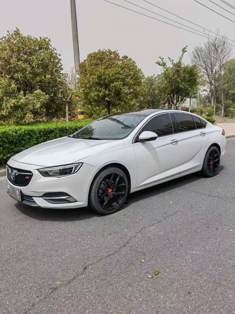 常州19年别克君威2